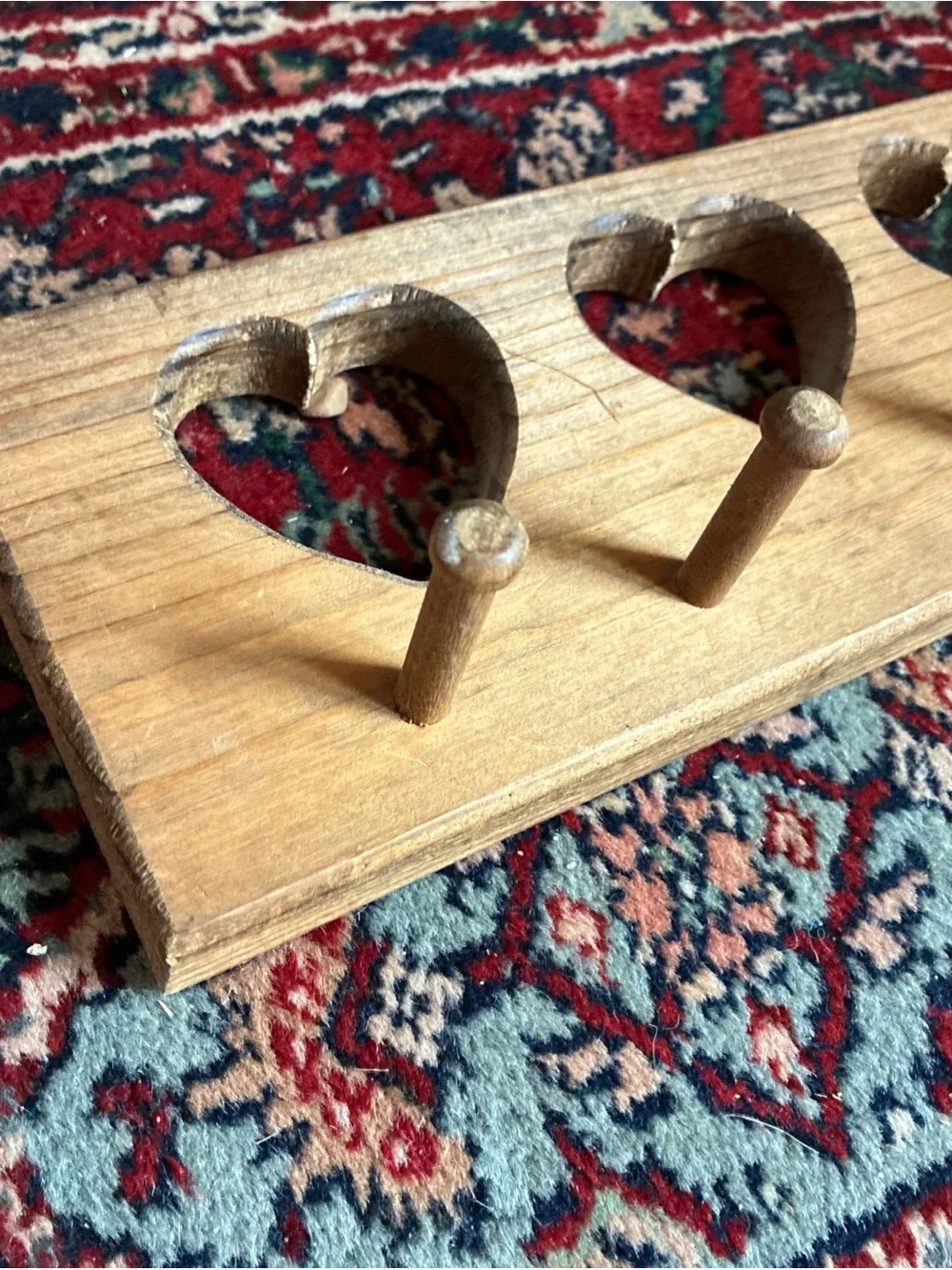 Wood Heart Shelf with 4 pegs Cottagecore